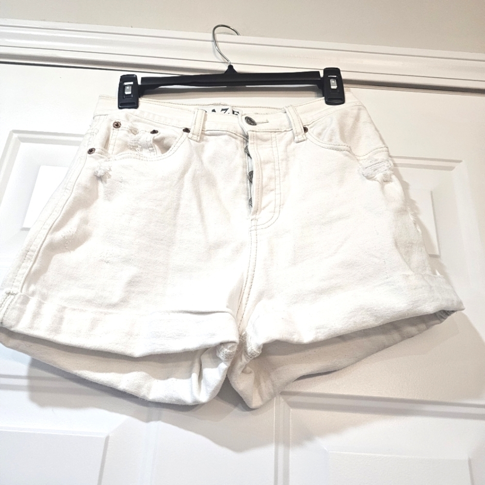 DAZE White Denim Women's Shorts Size 26